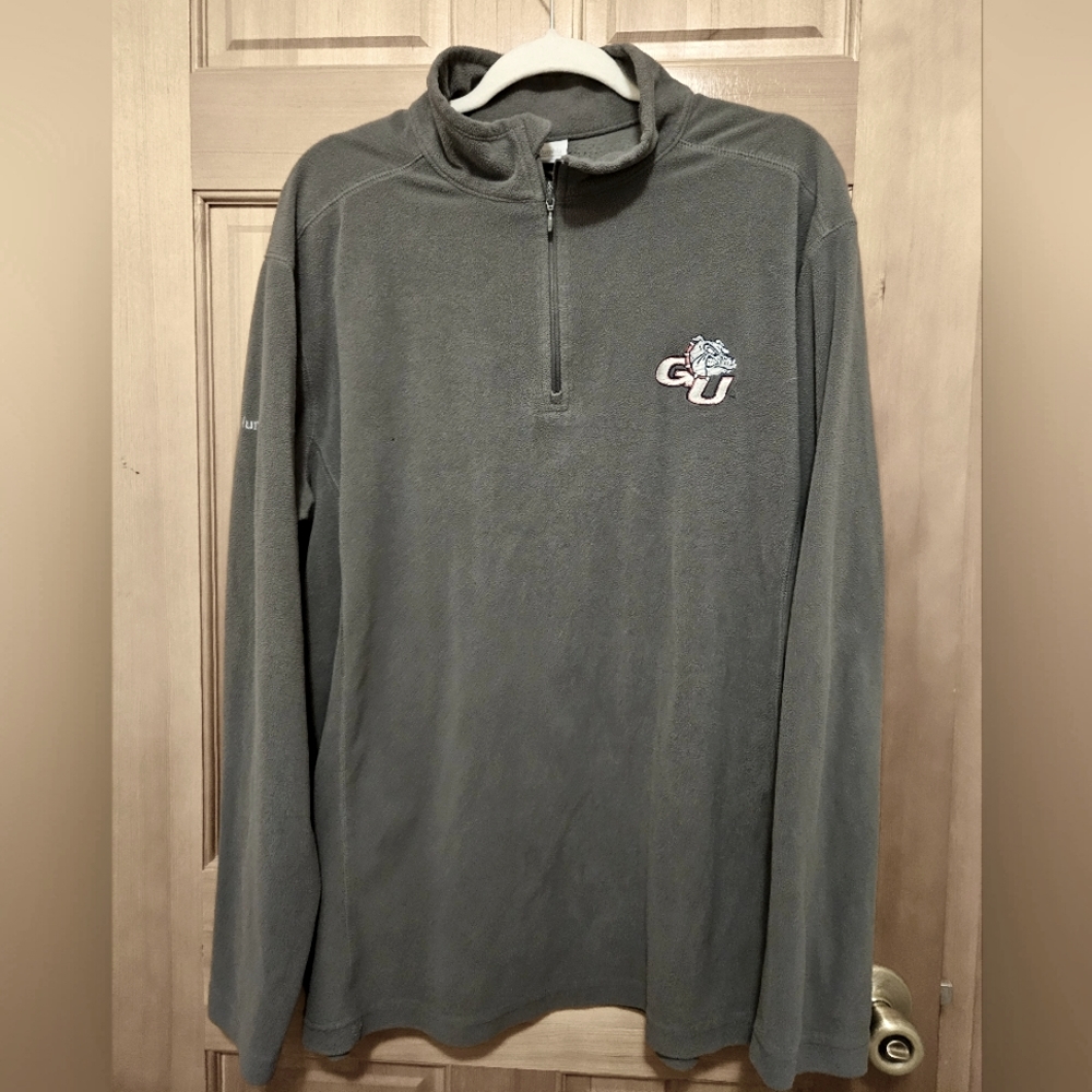 Mens Columbia fleece jackets(2) size XL. One has Gonzaga Logo on it. GO ZAGS!!